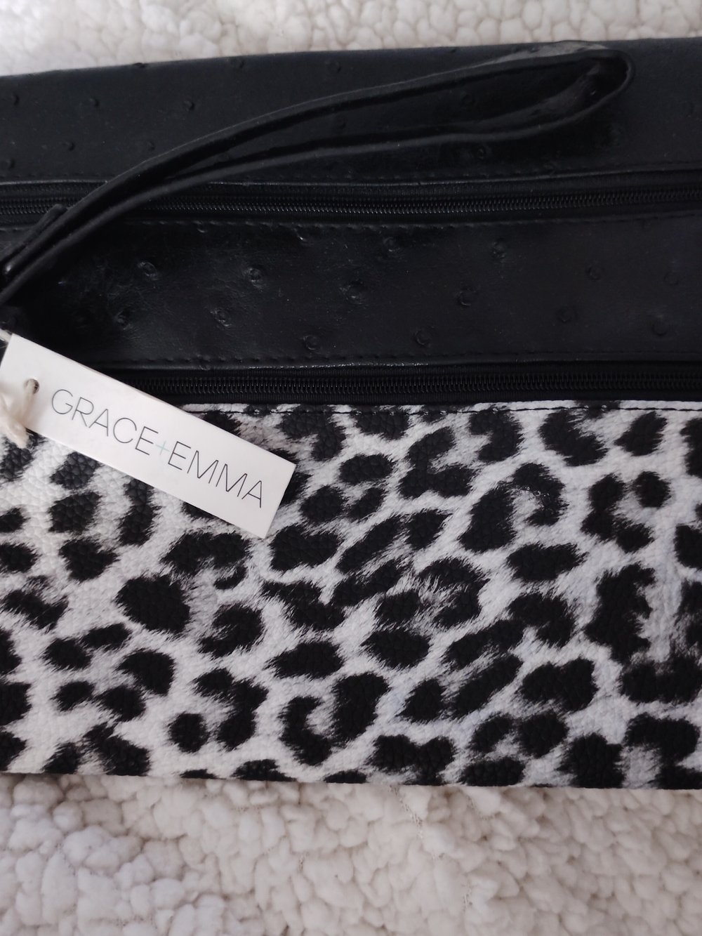 Grace + Emma Black & White Leopard Print Wristlet Clutch